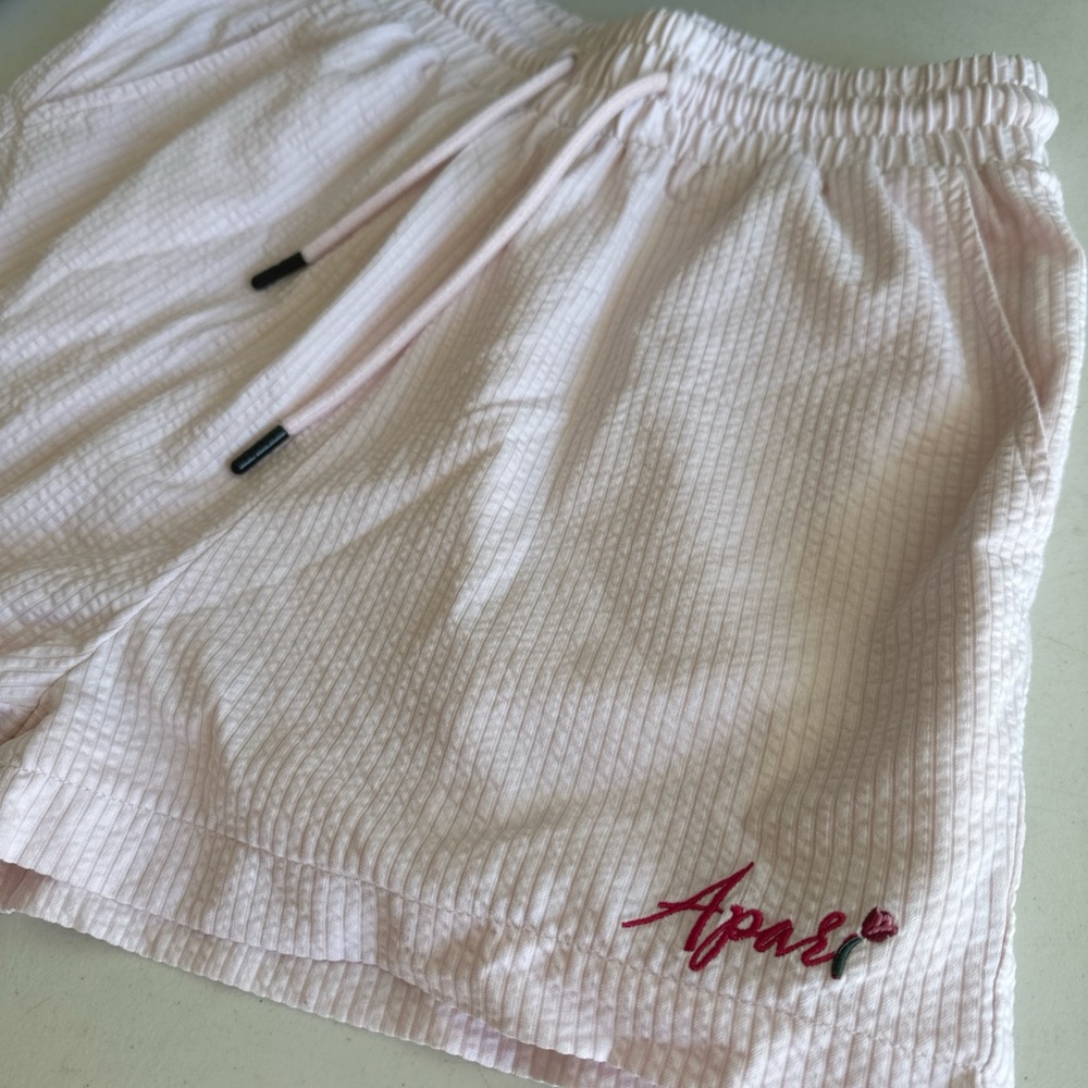 Hapari Light Pink Shorts